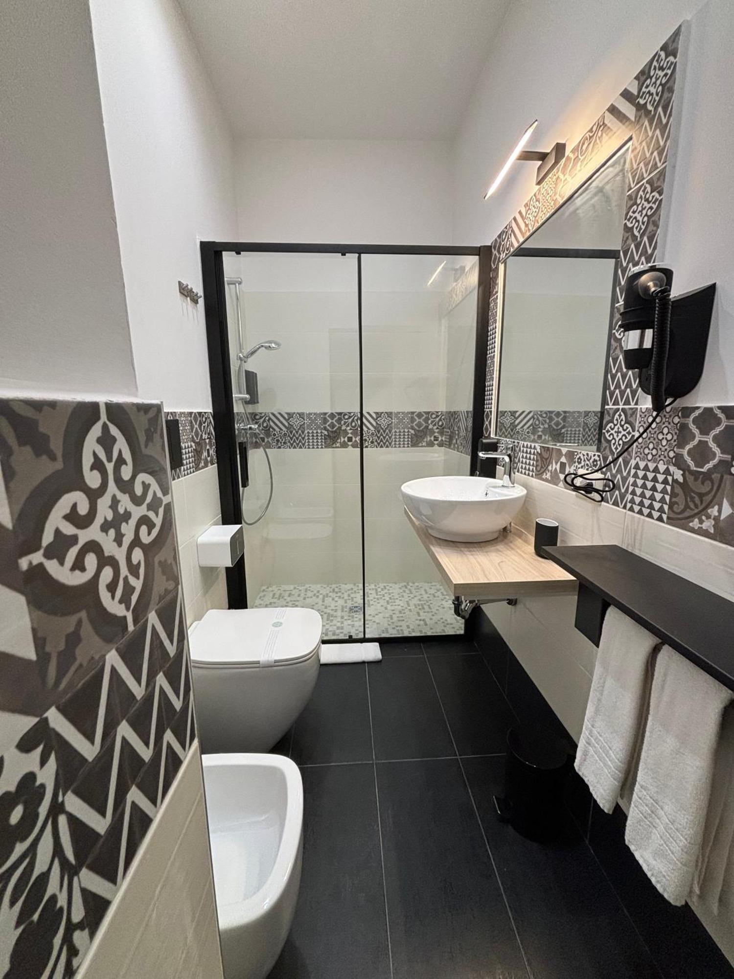 Celeste Rooms Bed And Breakfast Catania Exterior photo